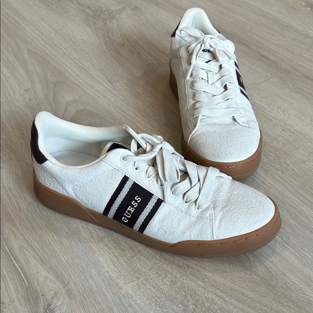 Guess White and Tan Men's Sneakers, Size 10